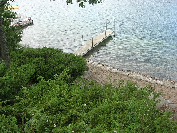 5th image of 5178 Van Petten Dr