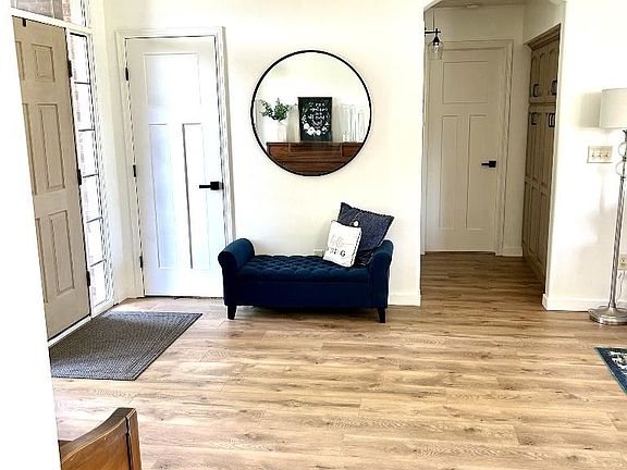 5th image of 520 Sienna Ct