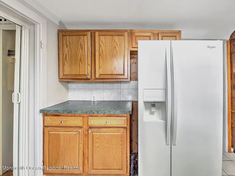 284 Millstone Rd — Photo 25