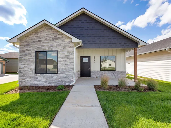 3521 N Azalea St, Maize, KS 67223