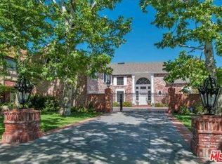 610 N Alpine Dr, Beverly Hills, CA 90210