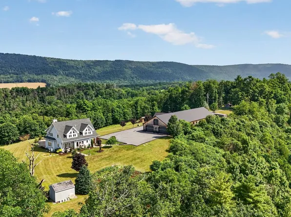 150 Bumble Bee Ln, Beech Creek, PA 16822