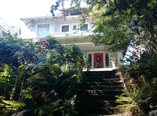 929 19th Ave E, Seattle, WA 98112