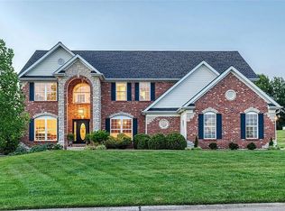 371 Galahad Ct, Weldon Spring, MO 63304