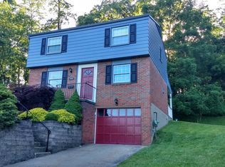 5890 Dublin Rd, Bethel Park, PA 15102