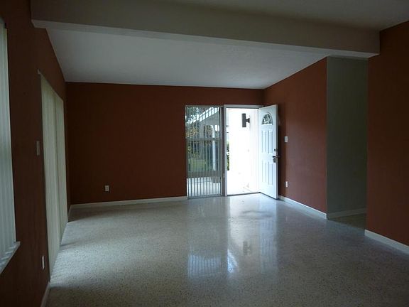 2nd image of 443 22nd St SE