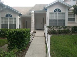 2457 Bentley Dr, Palm Harbor, FL 34684