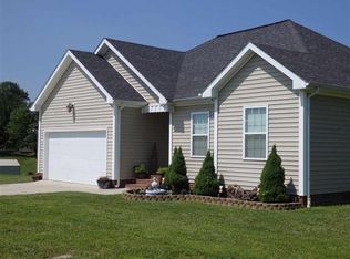 275 Bakersfield Dr, Cadiz, KY 42211