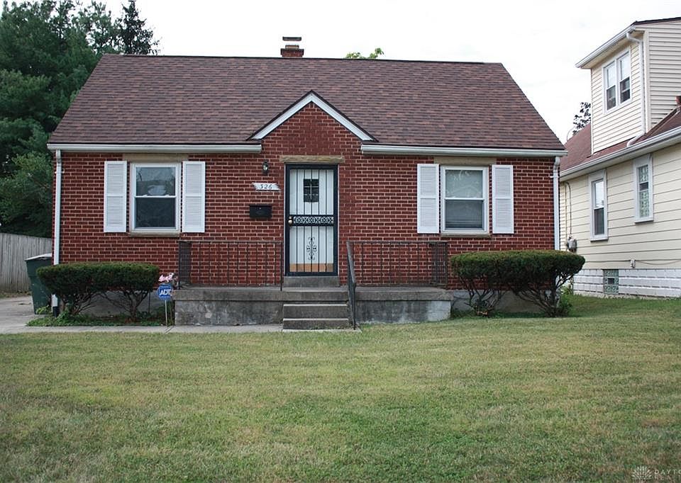 1st image of 326 Ashwood Ave