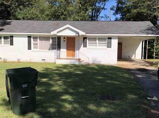 102 Springdale Dr, Warner Robins, GA 31088