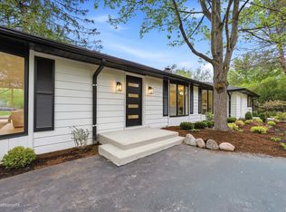 1920 Thornwood Ln, Riverwoods, IL 60015