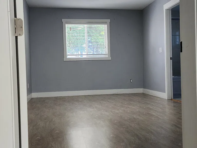 9402 Prince Charles Blvd — Photo 12