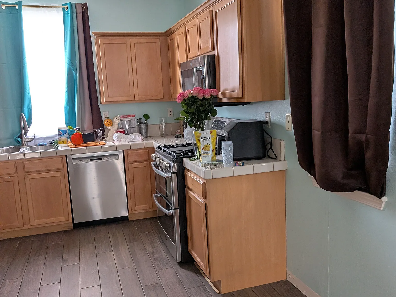 3 bed, 1523 sqft, $2,475 — Photo 4