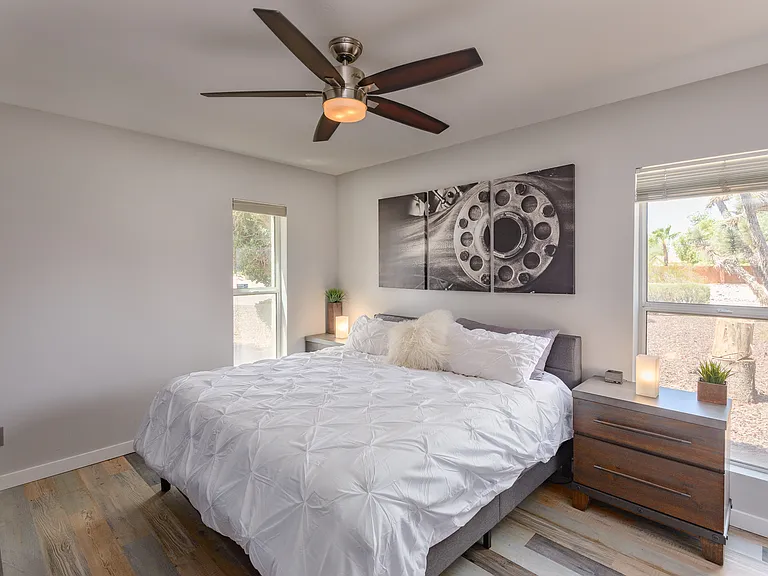 8602 E Cortez St — Photo 15