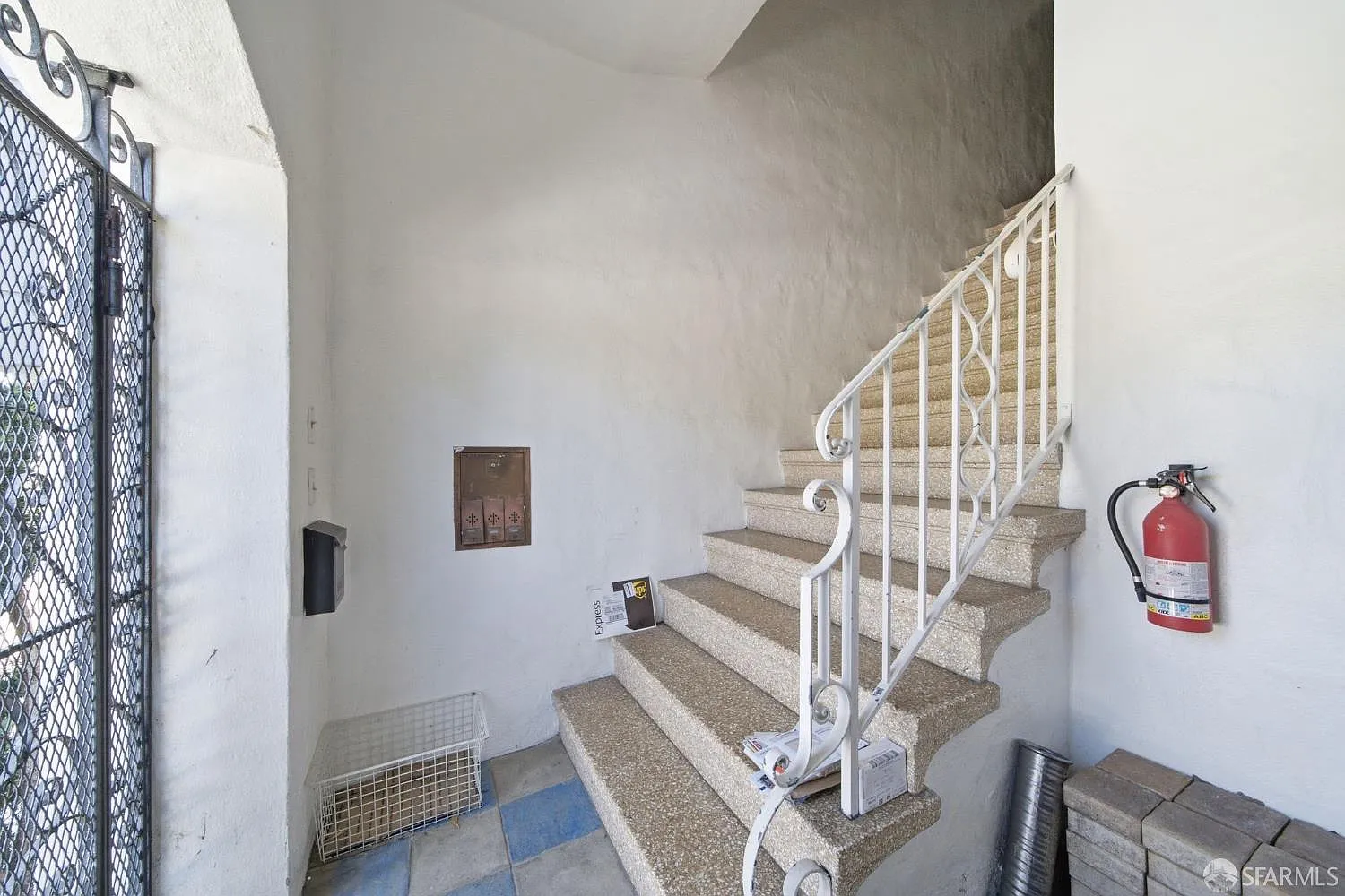 2645-2647 Turk Blvd - Photo 9