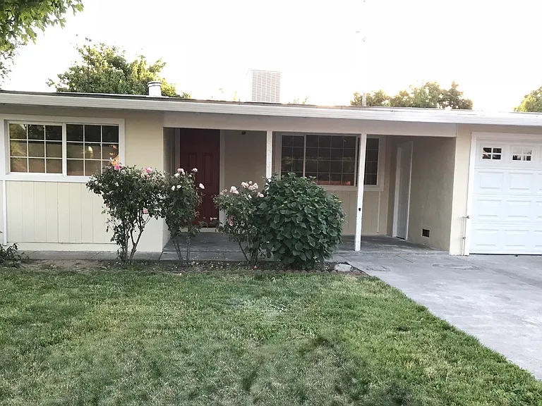 608 Kegle Dr — Photo 1