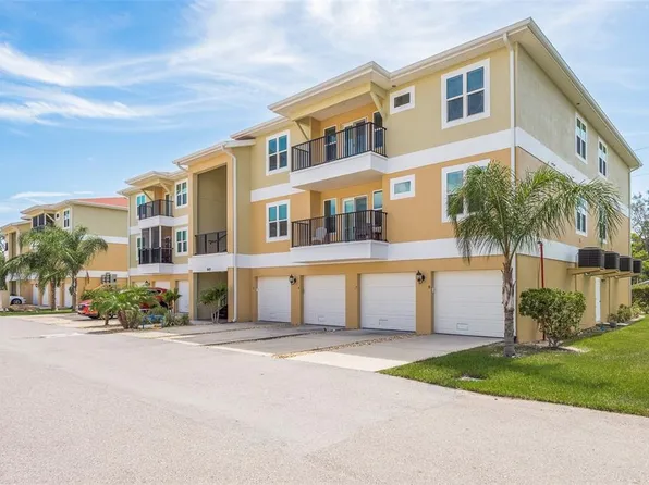 6421 Banyan Blvd APT 204, New Port Richey, FL 34652