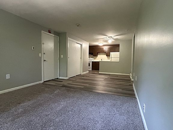 2nd image of 3 Dana Ct APT 11