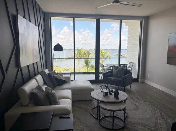 205 Strand Dr #304, Melbourne Beach, FL 32951