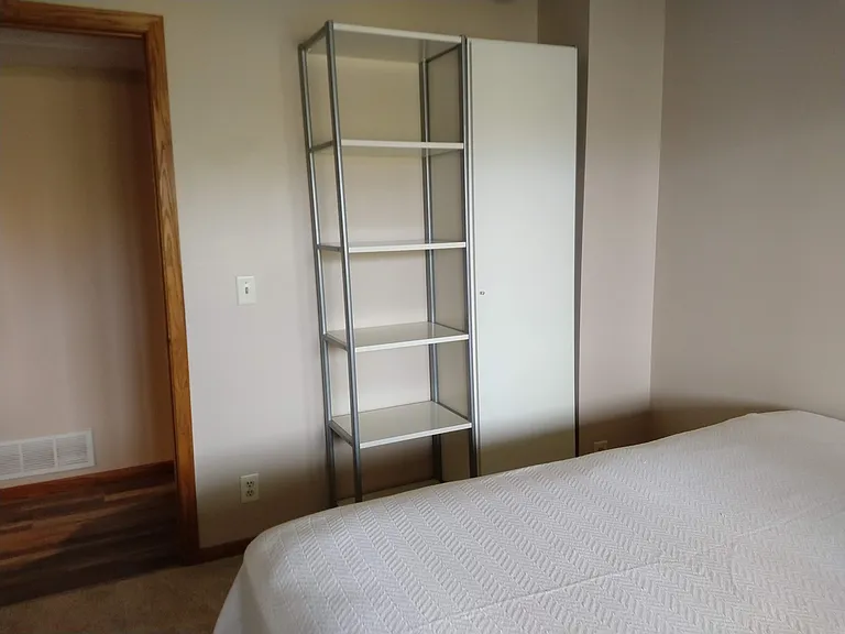 12536 Parkwood Dr — Photo 5