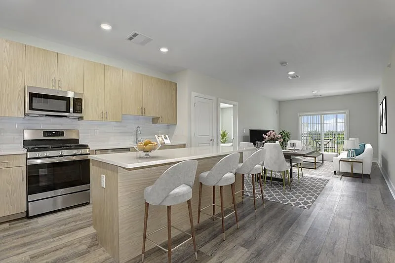 The Residences at Raritan Town Square — Photo 3