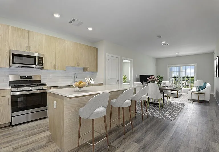 The Residences at Raritan Town Square — Photo 3