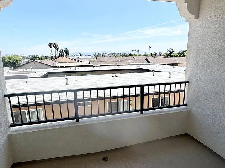 Romneya Row in Anaheim, New Construction Coming Soon! — Photo 5