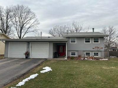 2S230 Ivy Ln, Lombard, IL, 60148