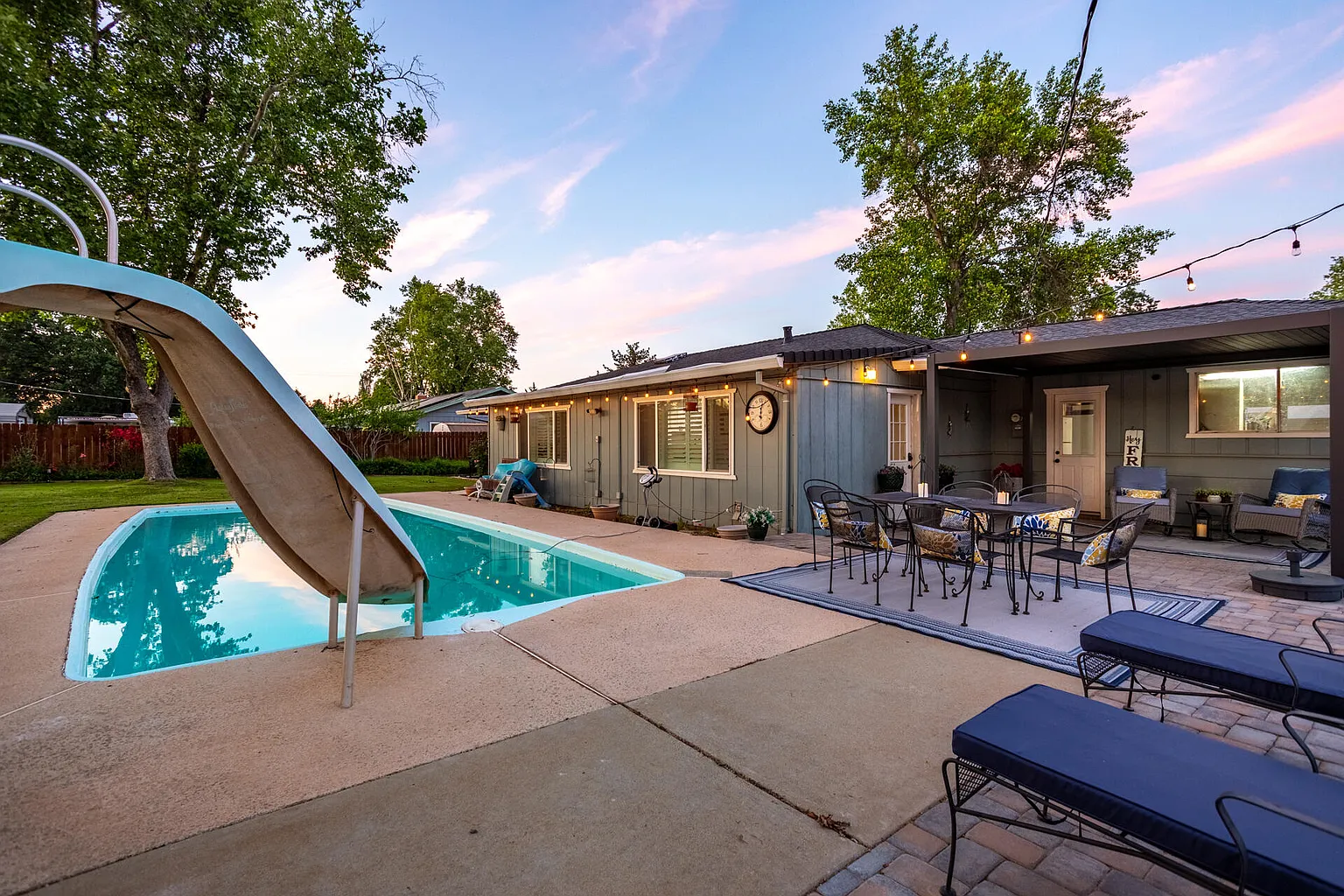 7204 Granada Dr photo 1