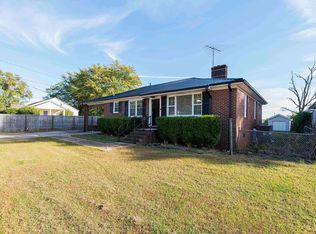 7 Sulphur Springs Rd, Greenville, SC 29617