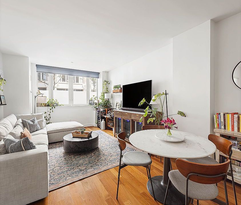 1st image of 130 W 20th St APT 1B