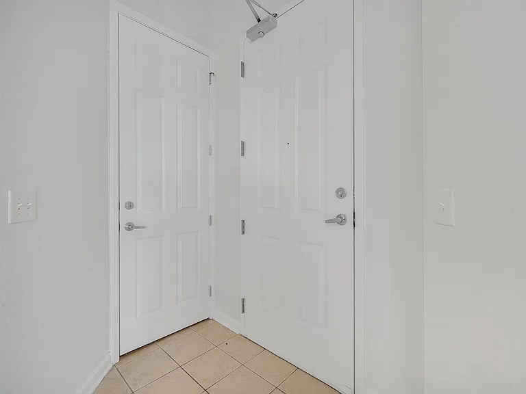 817 Terrace Ridge Cir — Photo 5