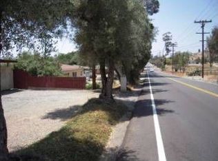 911 3rd St, Ramona, CA 92065