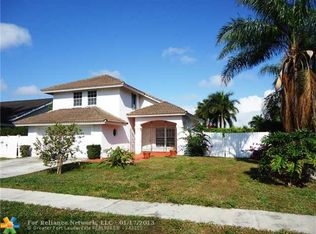 371 Rosewood Cir, Boca Raton, FL 33487