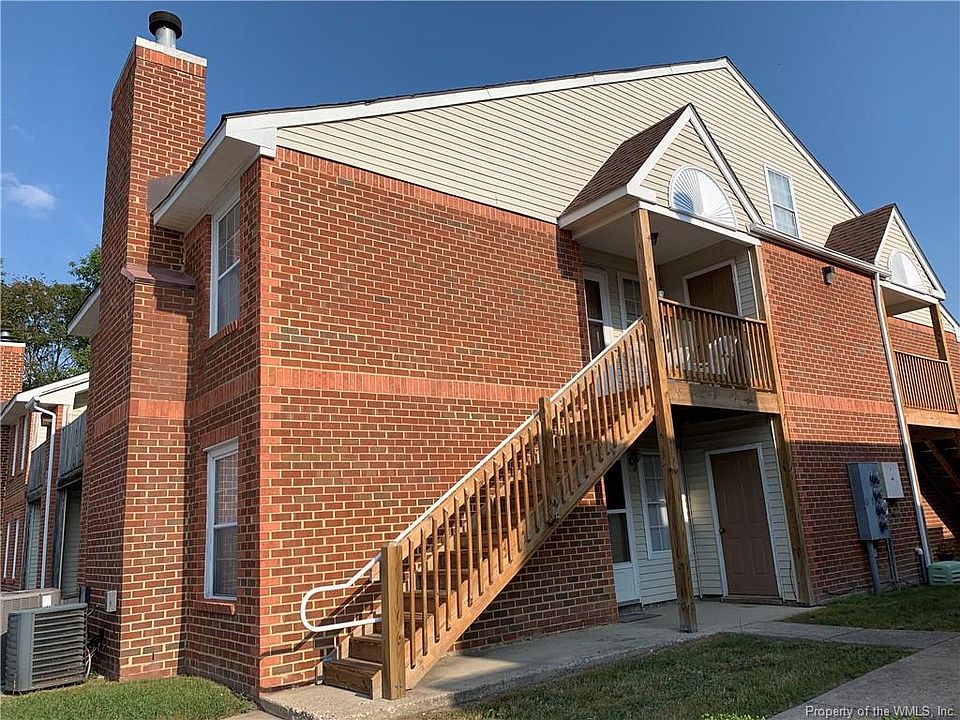 1st image of 206 Quarter Trl APT F