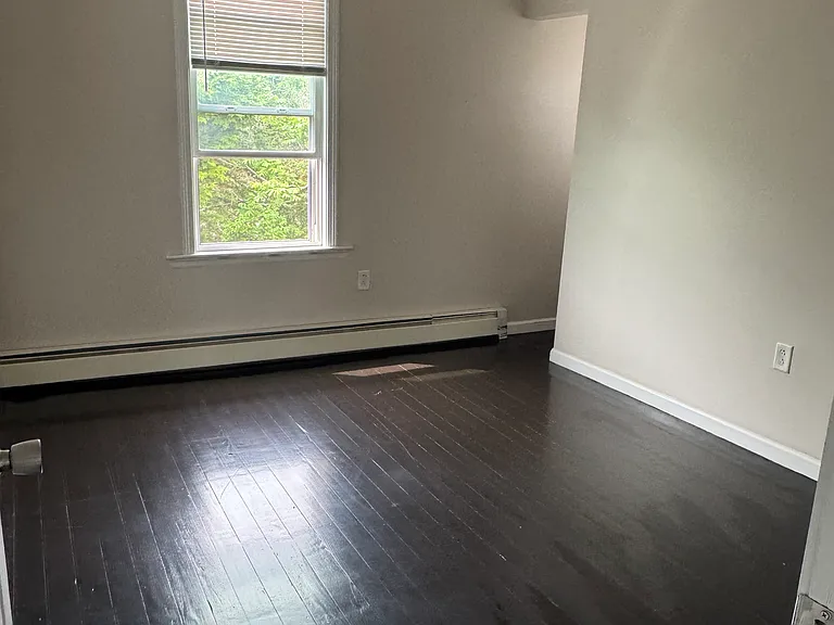 24 Potter St #2 — Photo 18