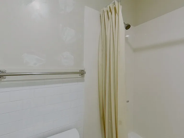 2437 Piedmont Ave — Photo 78