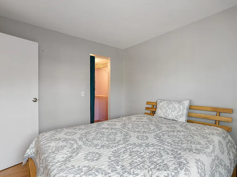 2879 Shadow Creek Dr #305-B — Photo 13