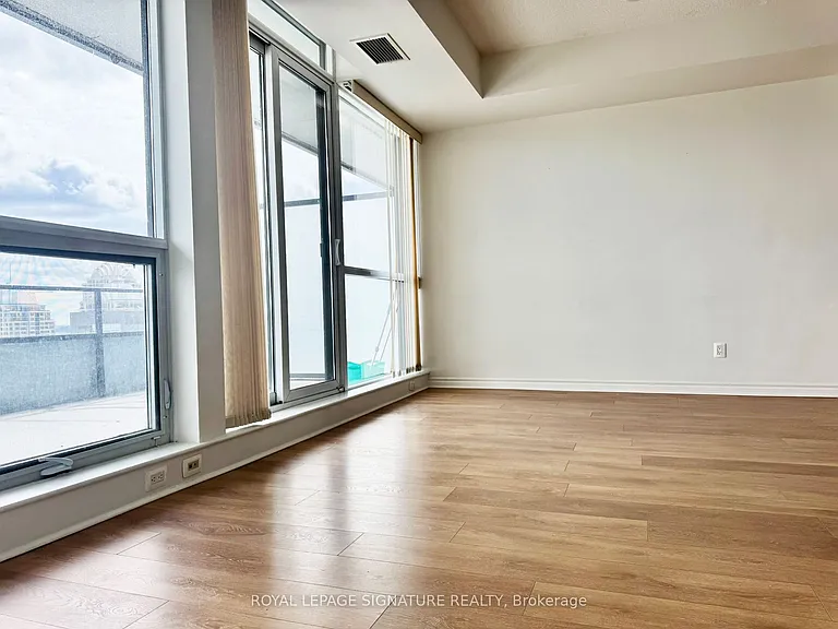 2885 Bayview Ave #1202 — Photo 11