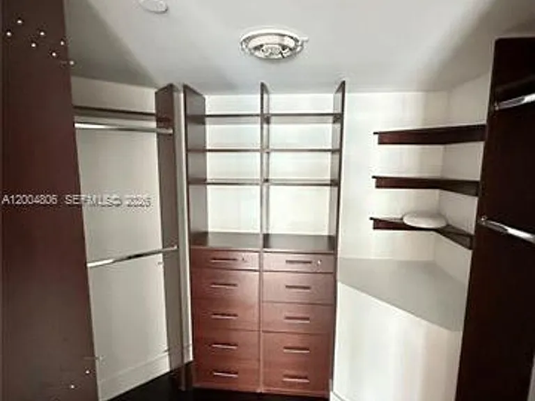 350 S Miami Ave #1402 — Photo 16