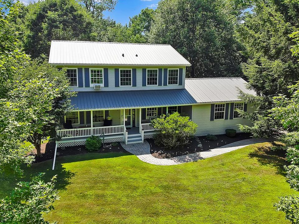 1st image of 103 Woodhouse Ct