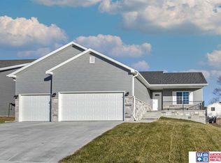 5410 W Gary Gately St, Lincoln, NE 68528