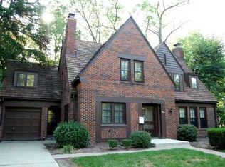 1019 Ferdon Rd, Ann Arbor, MI 48104