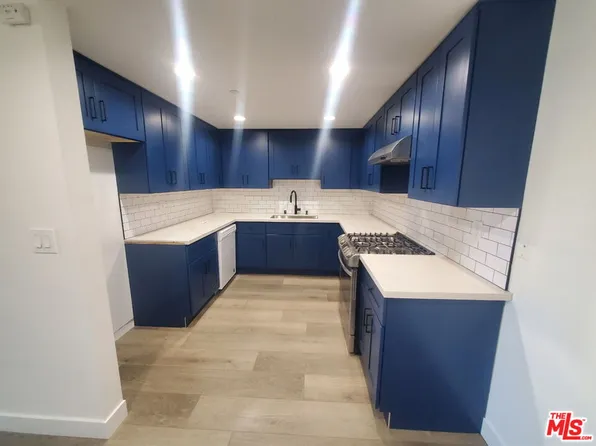 1029 S Hobart Blvd APT 303, Los Angeles, CA 90006