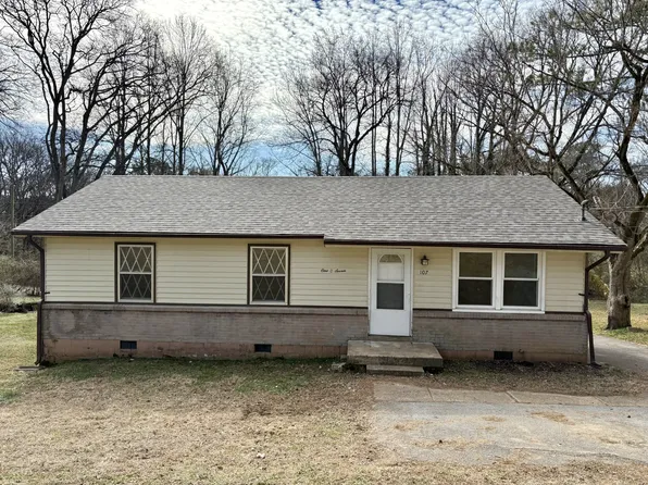 107 Rainbow Cir, Columbia, TN 38401