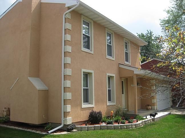 1st image of 7919 W Kingston Dr
