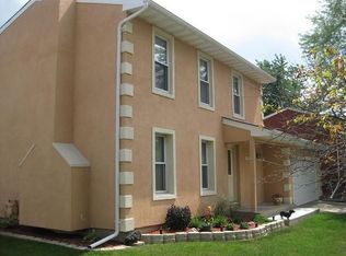7919 W Kingston Dr, Frankfort, IL 60423
