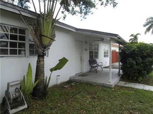 8310 NW 185th Ter, Hialeah, FL 33015