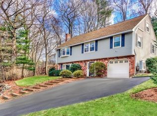 9 Ridgewood Ln, Woburn, MA 01801