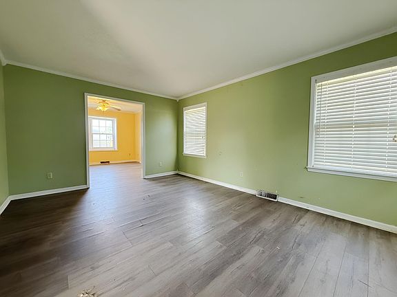 5th image of 605 Longview Rd